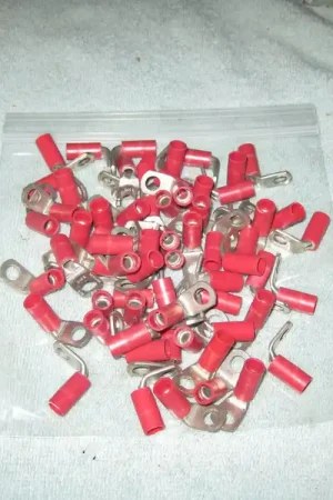 (65) Thomas Betts Red Insulated Ring Terminal Wire Gauge 8 Awg 1/4" Hole 90 Deg Worldwide Shipping